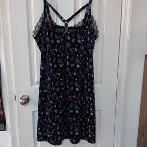 Disney Hot Topic Her Universe Cruella dress size 1